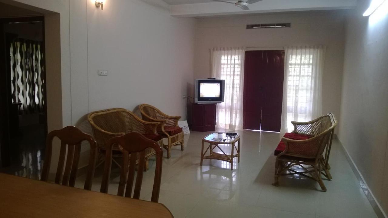Indeevaram Apartments Ковалам Экстерьер фото