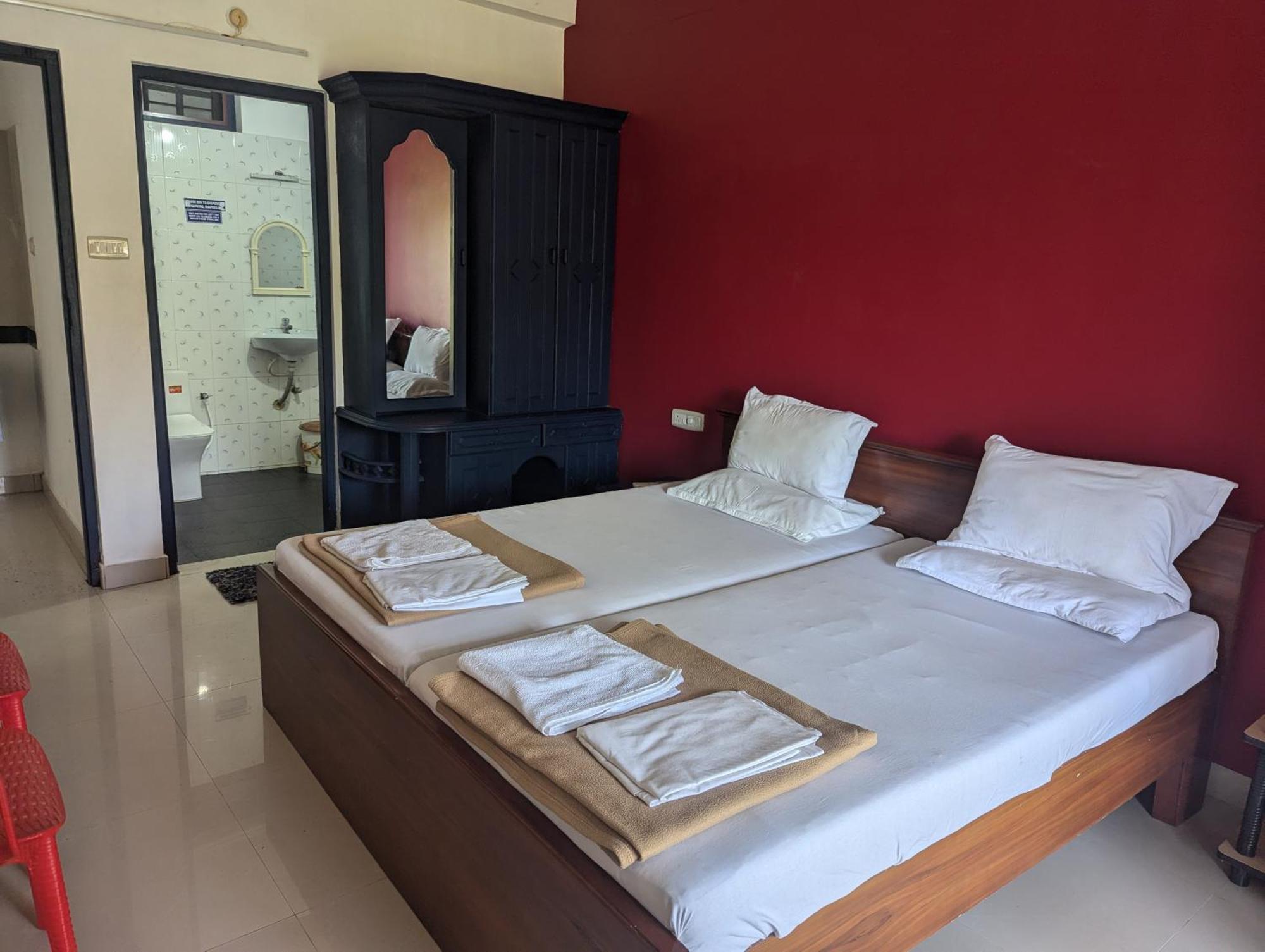 Indeevaram Apartments Ковалам Экстерьер фото
