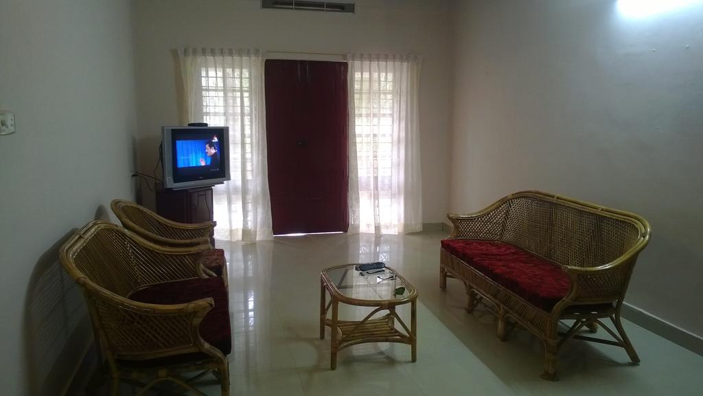Indeevaram Apartments Ковалам Номер фото